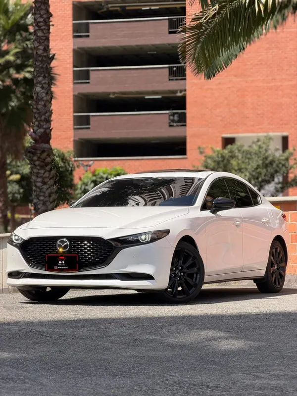 Mazda 3 Grand Touring LX Carbon 2026