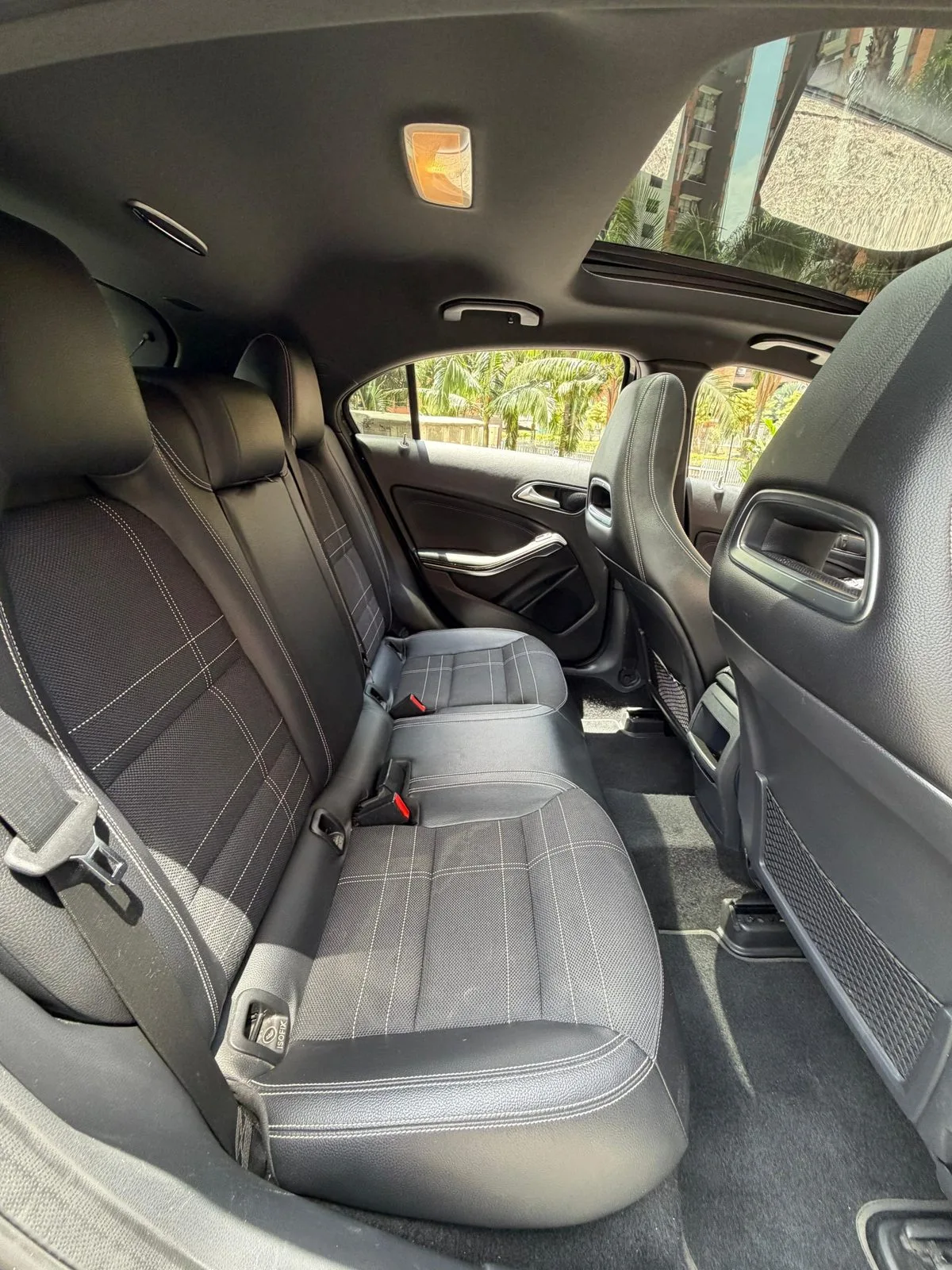 Mercedes Benz A200 Progressive 2015 — foto 8 de 10