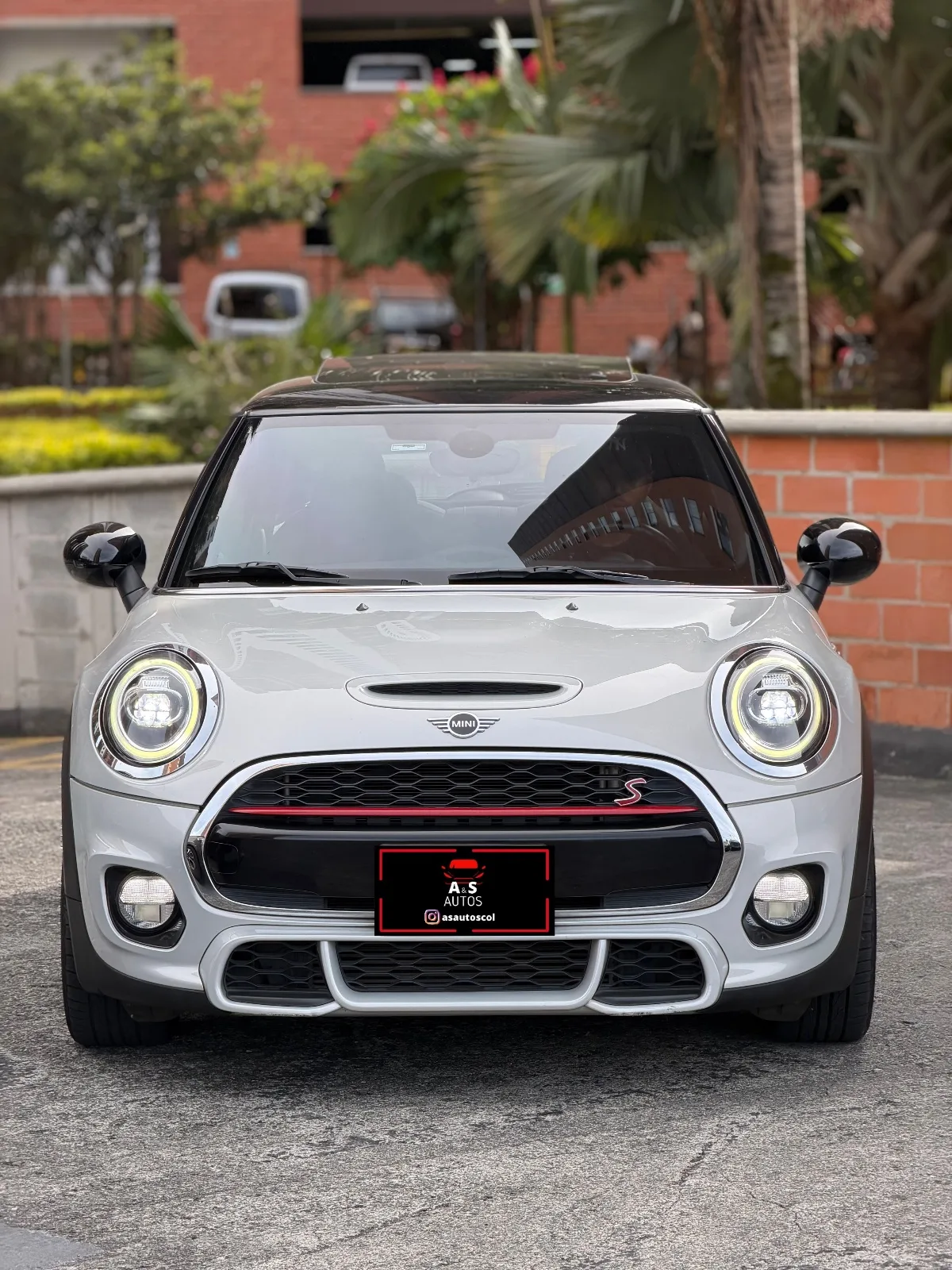 Mini Cooper S Sportback 2019 — foto 13 de 14