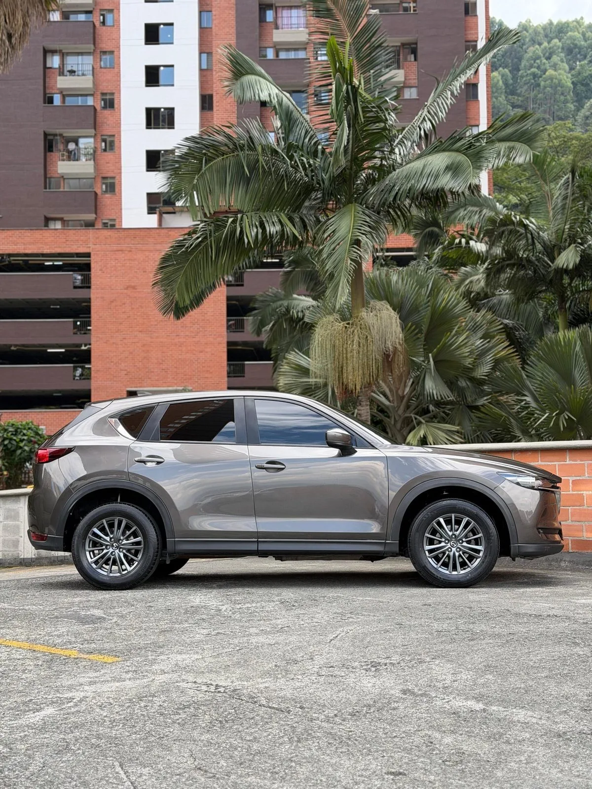 Mazda CX5 Touring 2018 — foto 8 de 10