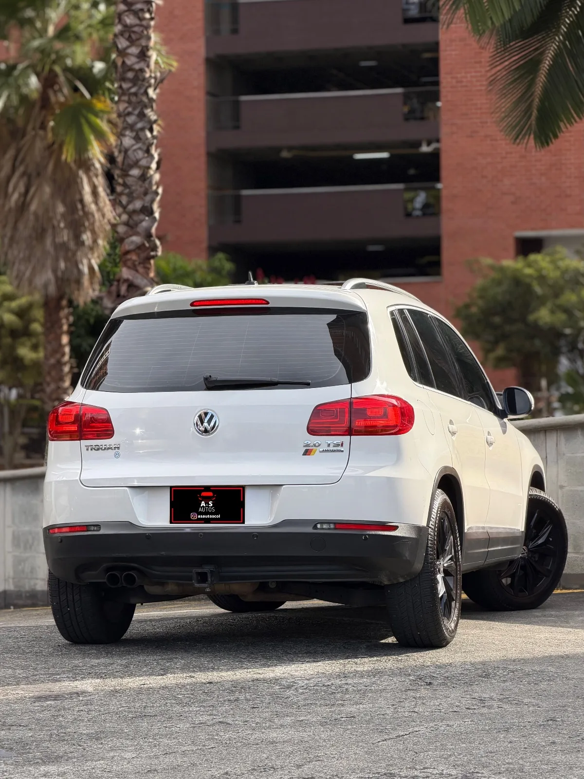 Volkswagen Tiguan Sport & Style 2013 — foto 10 de 12
