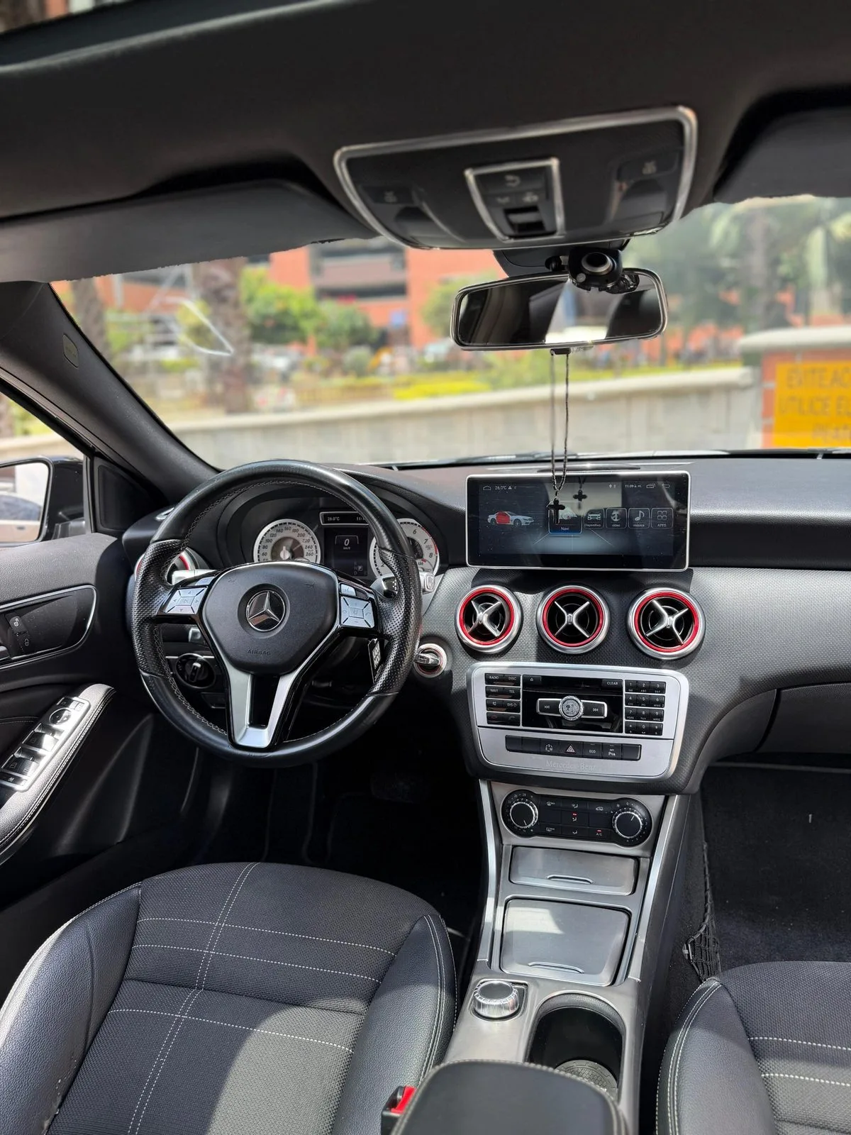 Mercedes Benz A200 Progressive 2015 — foto 7 de 10