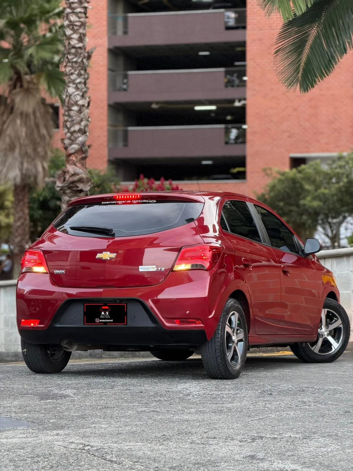 Chevrolet Onix LTZ 2019 — foto 9 de 12