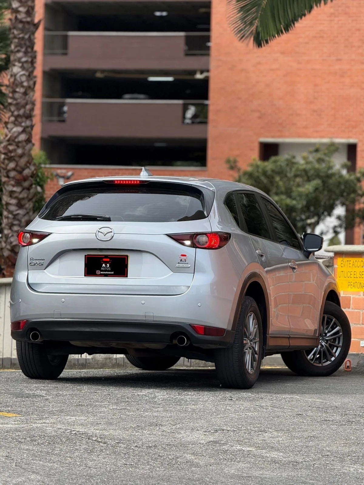 Mazda CX5 Touring 2018 — foto 9 de 12