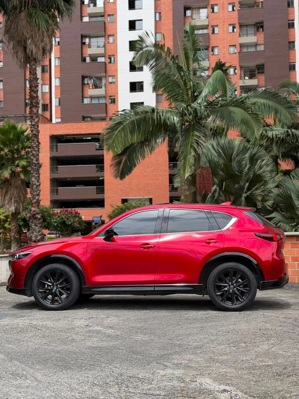 Mazda CX5 Grand Touring LX Carbon 2026 — foto 2 de 11