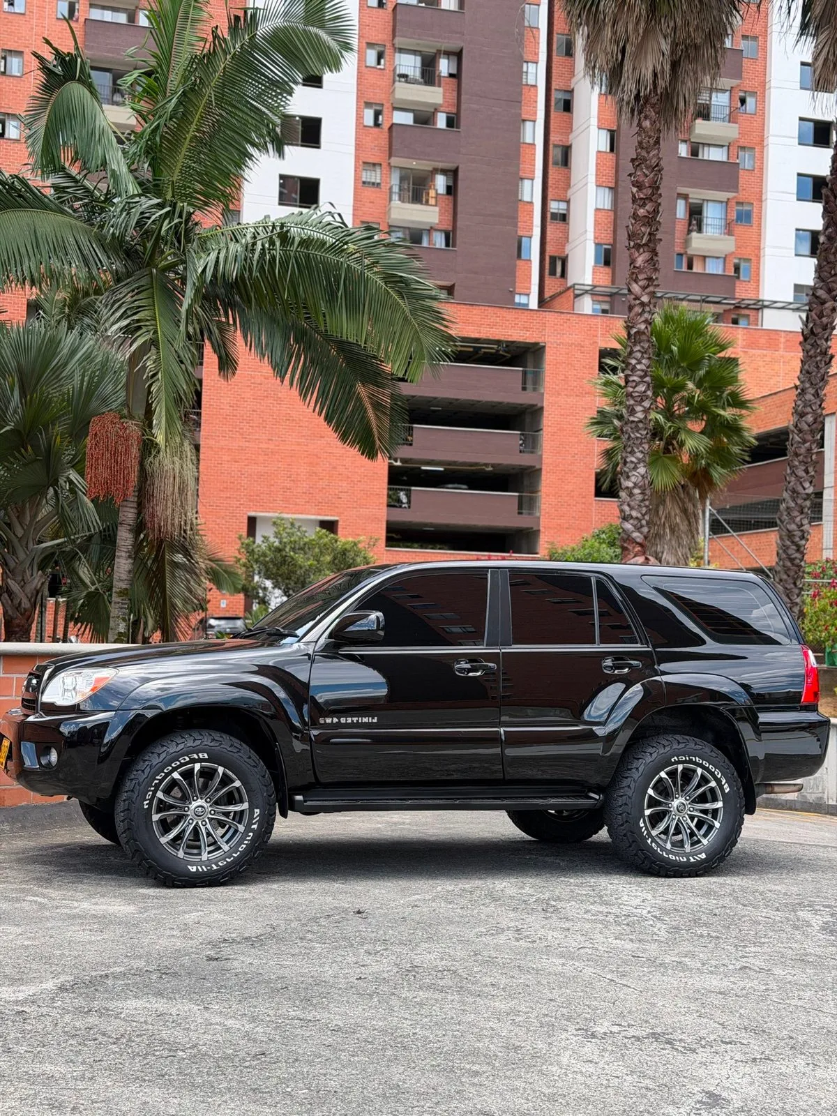 Toyota 4Runner Limited 2006 — foto 2 de 10