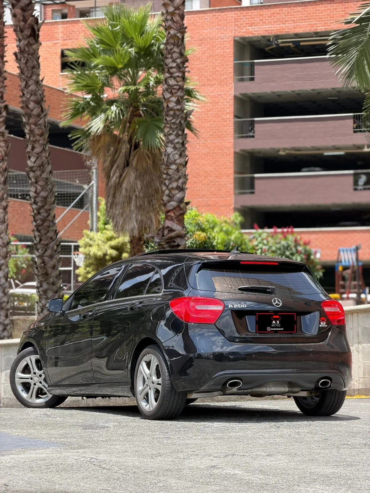 Mercedes Benz A200 Progressive 2015 — foto 3 de 10