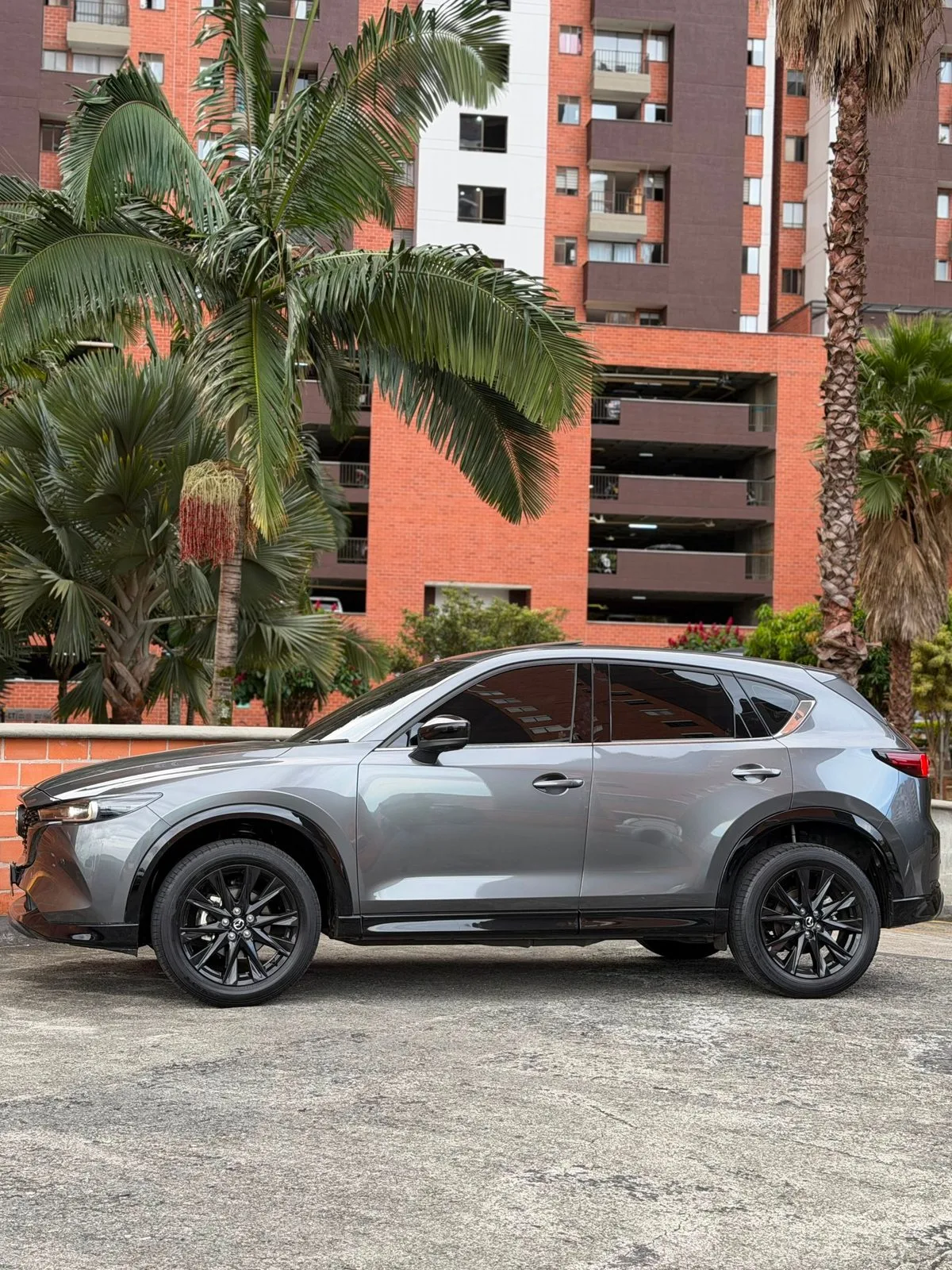 Mazda CX5 Grand Touring LX 2026 — foto 2 de 9