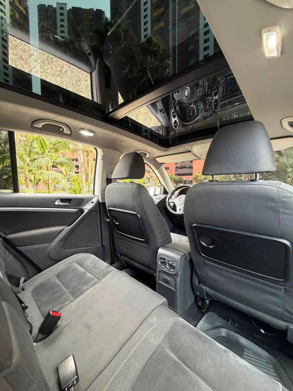 Volkswagen Tiguan Sport & Style 2013 — foto 6 de 12