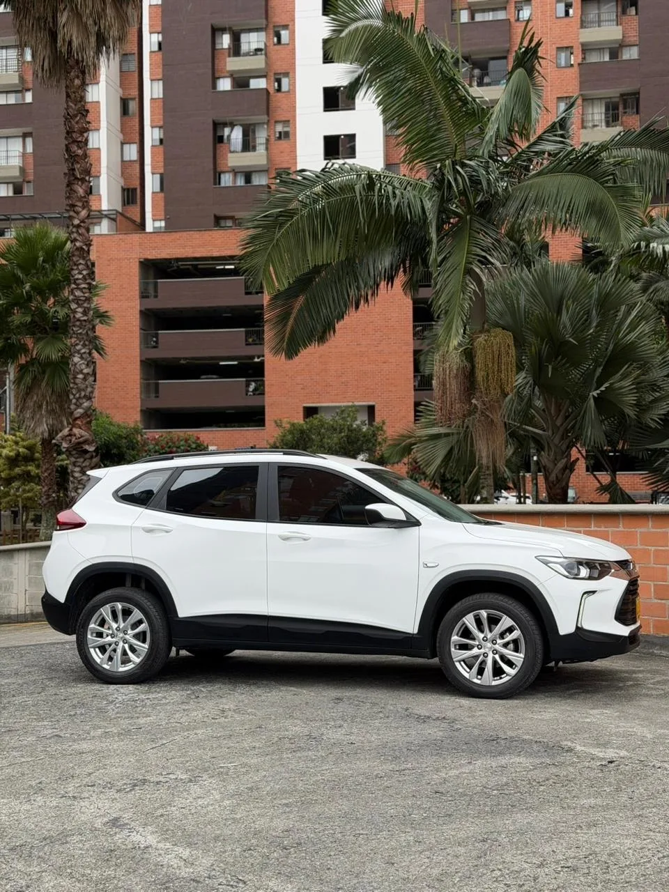 Chevrolet Tracker LTZ 2023 — foto 9 de 11