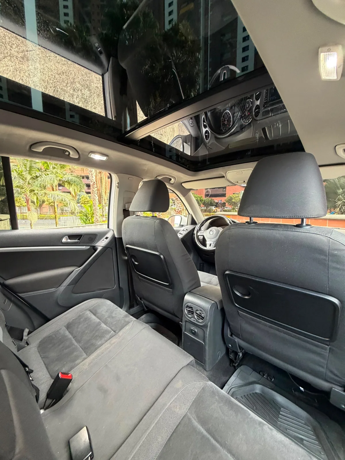 Volkswagen Tiguan Sport & Style 2013 — foto 8 de 12