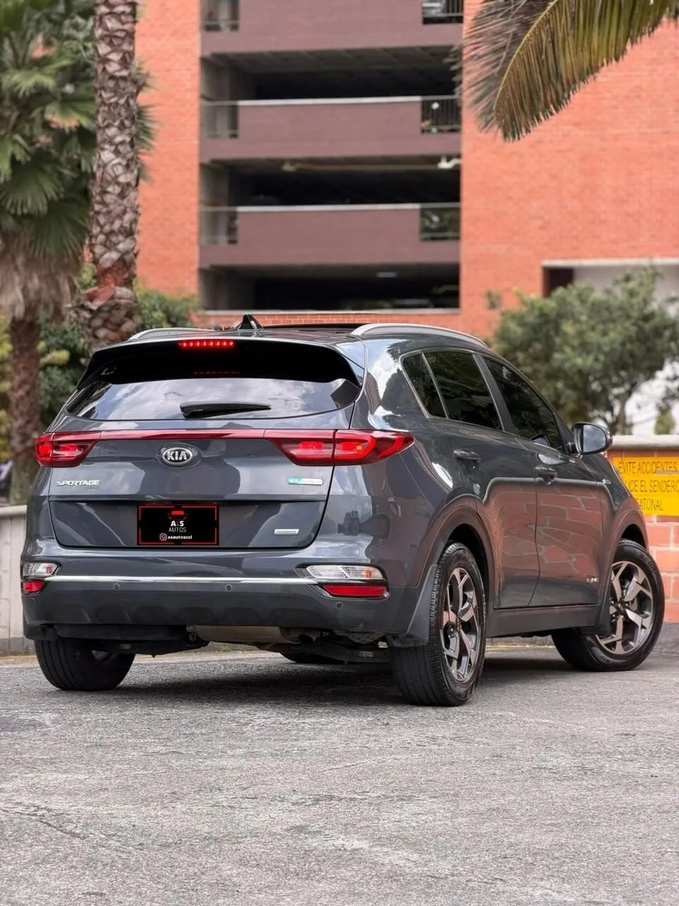 Kia Sportage Vibrant 2021 — foto 5 de 12