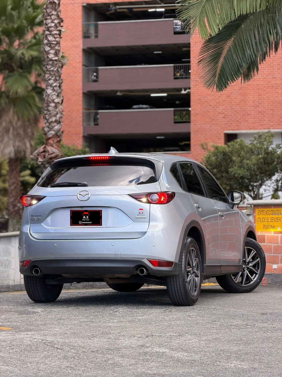 Mazda CX5 Touring 2018 — foto 5 de 11