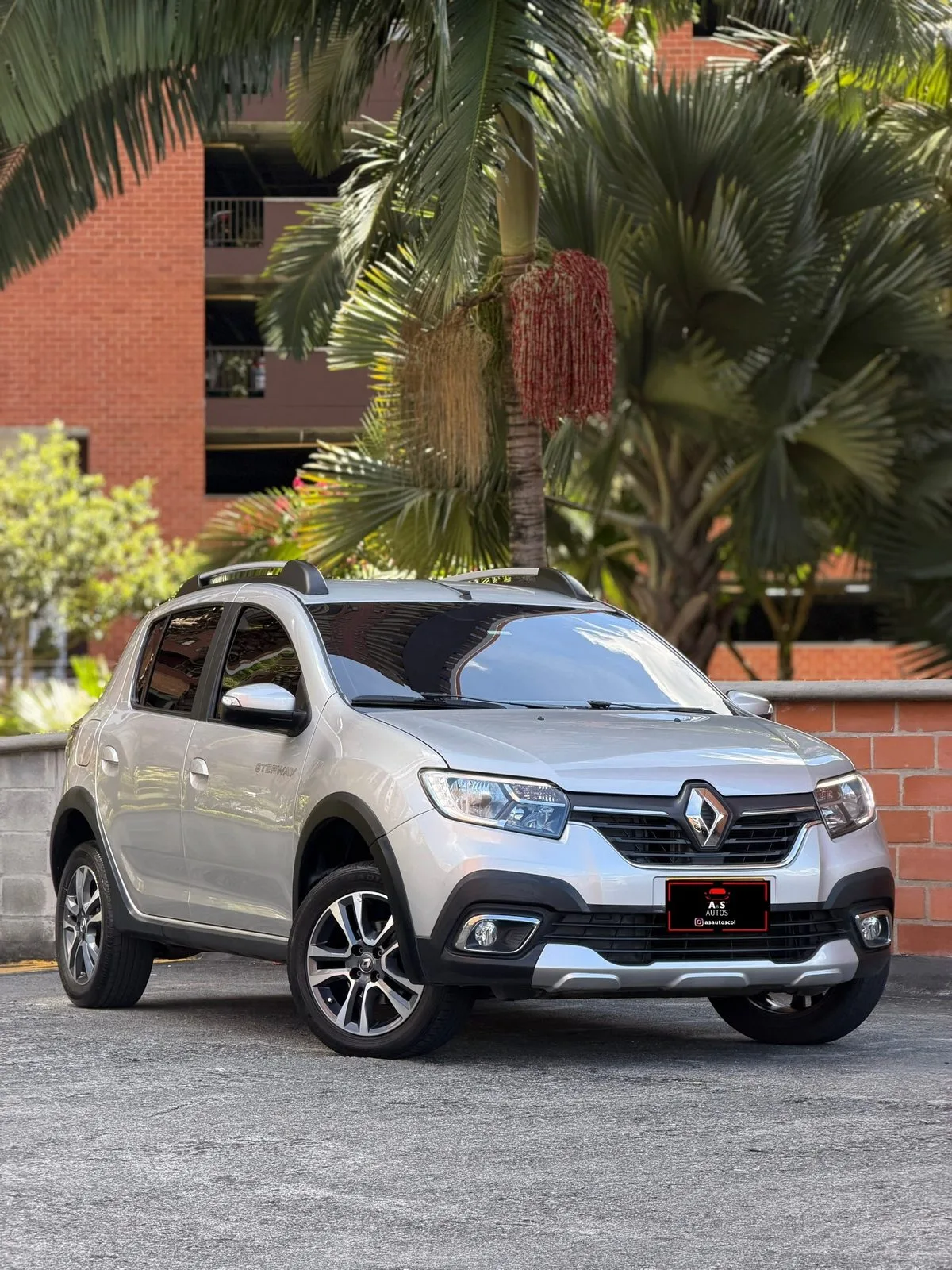 Renault Sandero Stepway Intens 2023 — foto 12 de 12