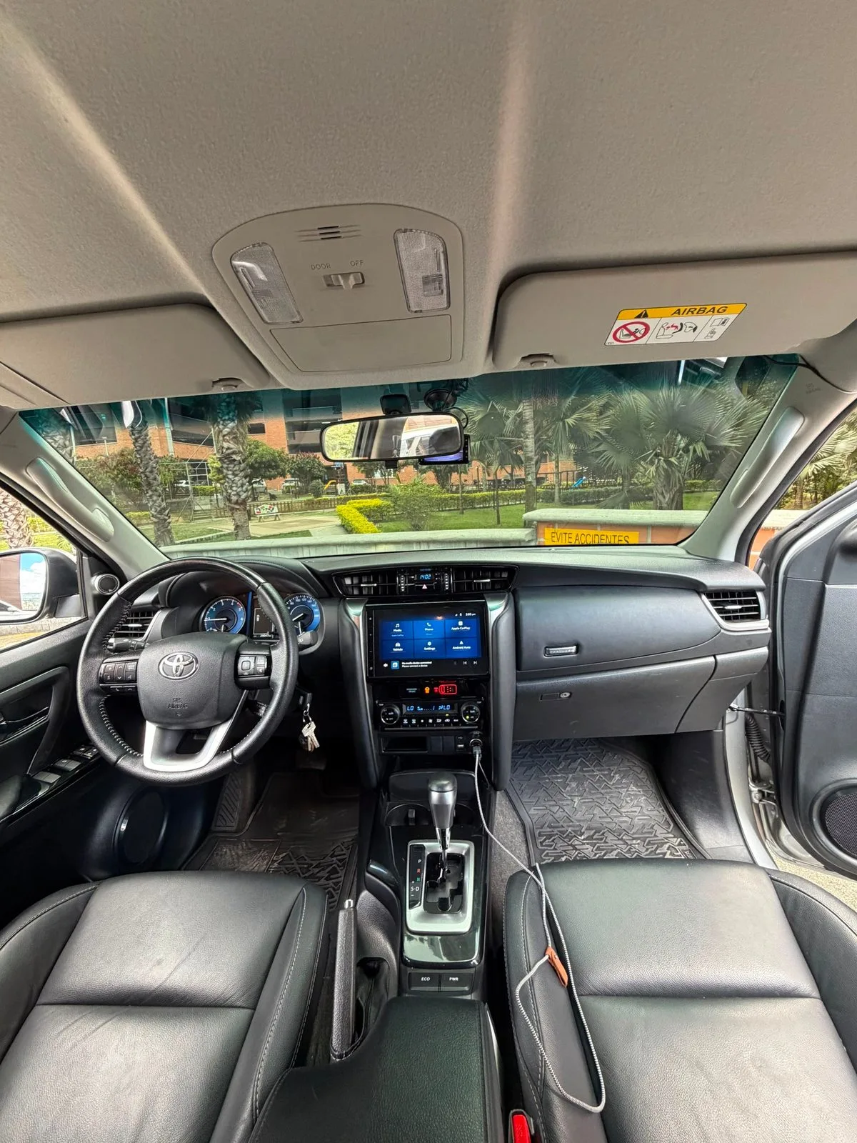 Toyota Fortuner Sr 2023 — foto 8 de 12