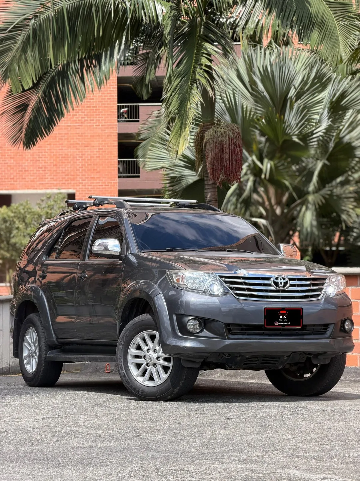 Toyota Fortuner Street 2015 — foto 12 de 12