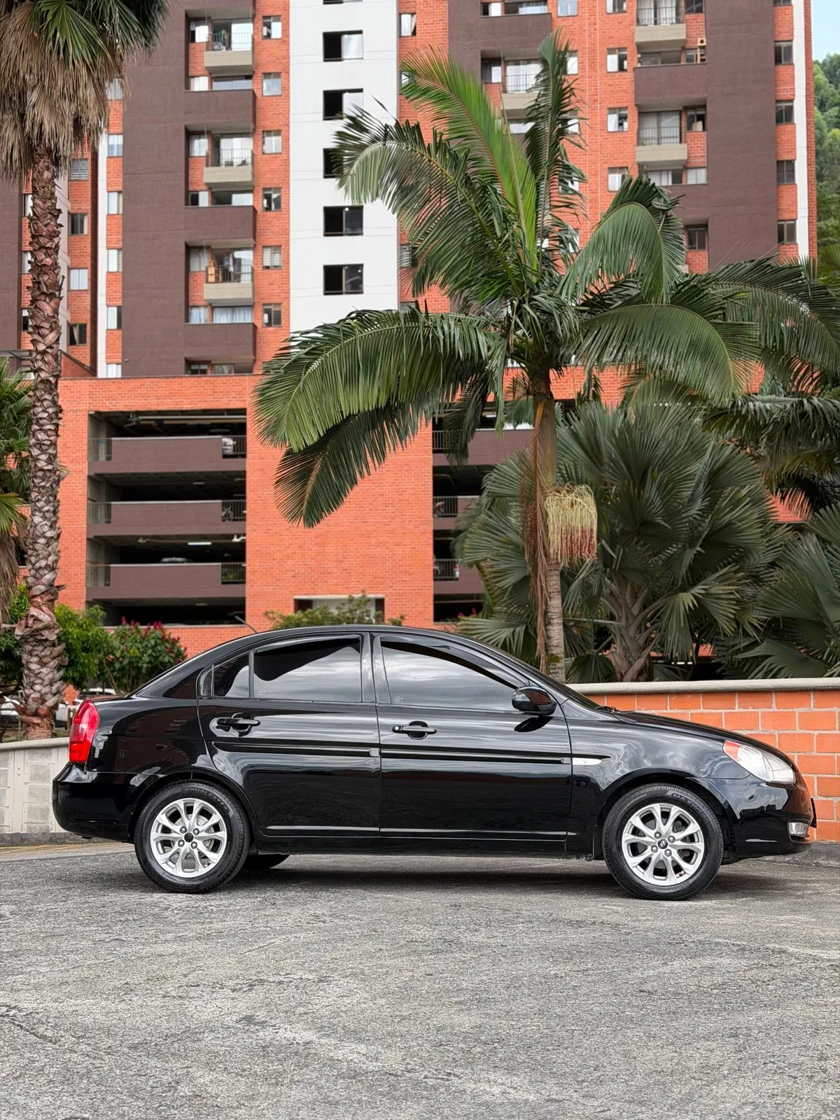 Hyundai Accent Vision 2009 — foto 10 de 12
