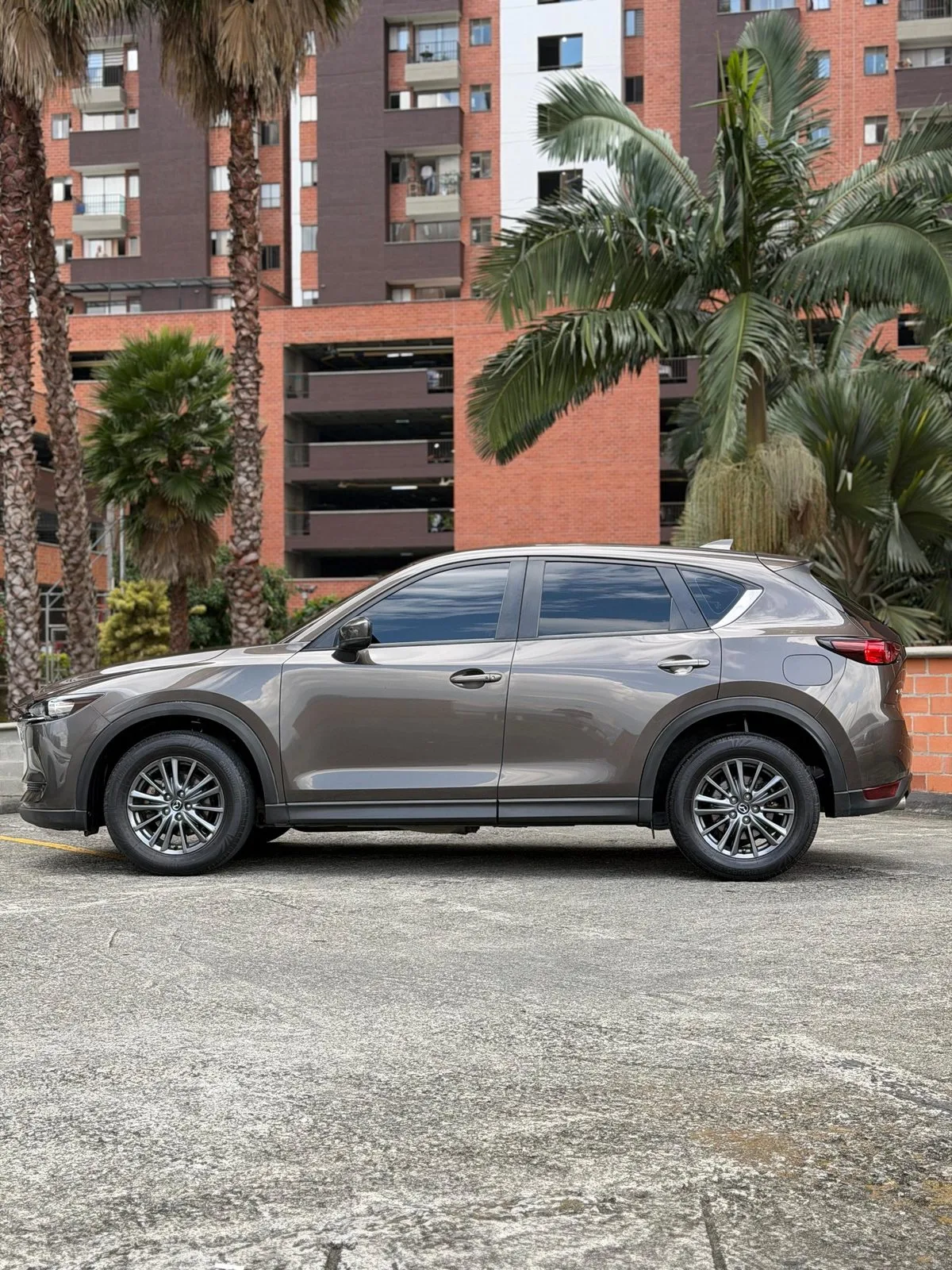Mazda CX5 Touring 2018 — foto 2 de 10